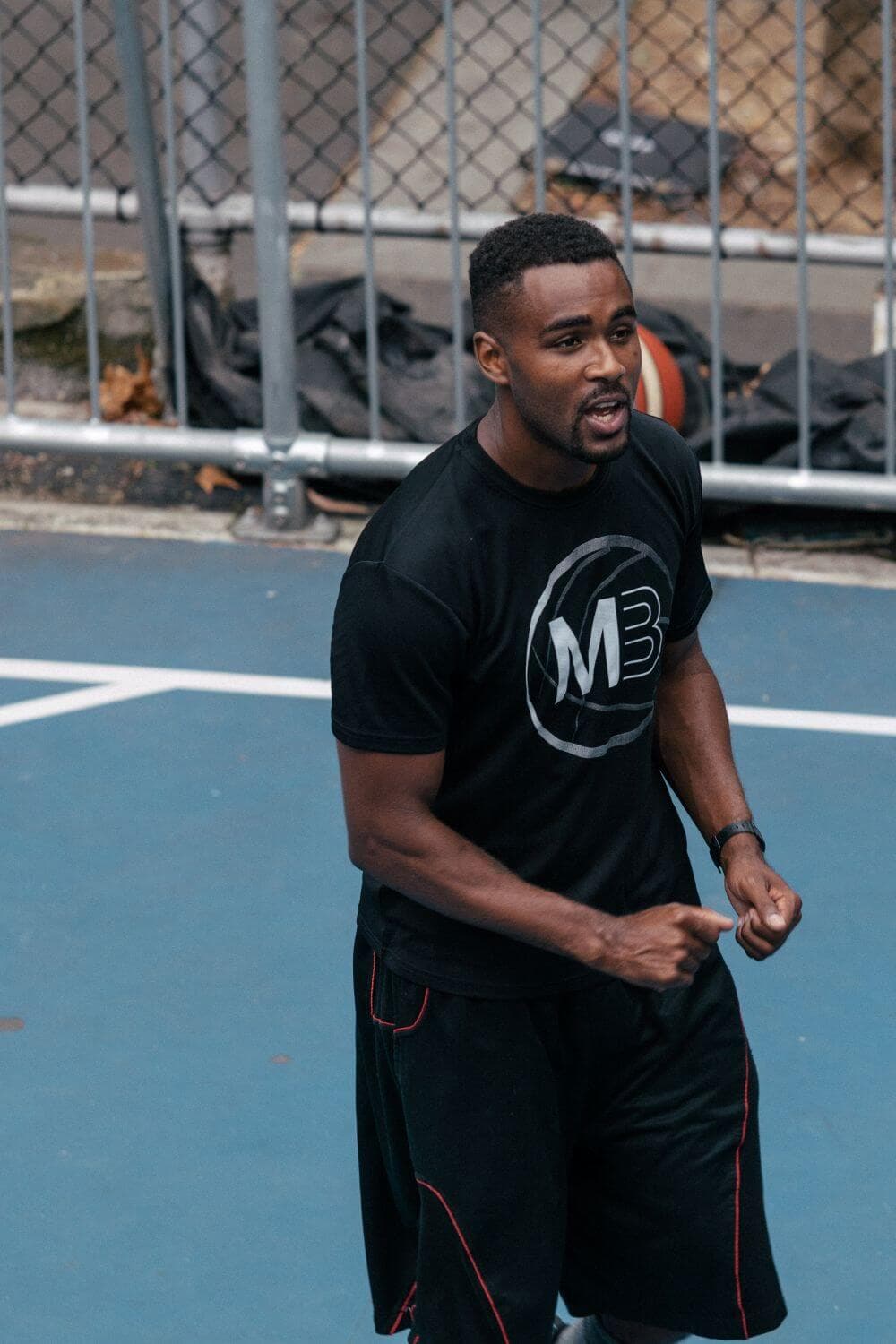 Coach Marquis Navarre